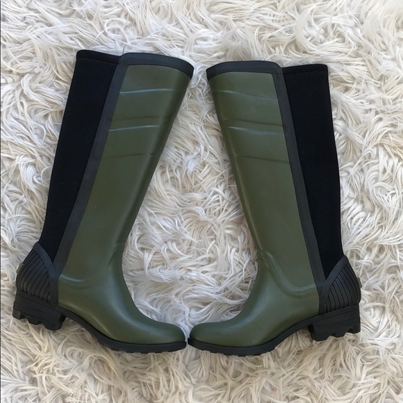 NEW • Sorel • Tall Rain Boots Olive Green Black 7 - Picture 2 of 4